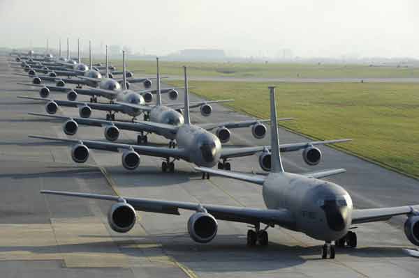 Pesawat Stratotanker KC-135