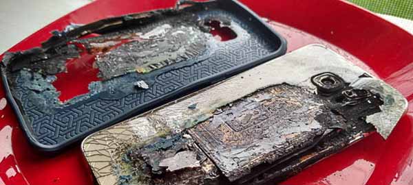 Baterai Samsung S6 Edge+ terbakar Charger tidak disalahkan