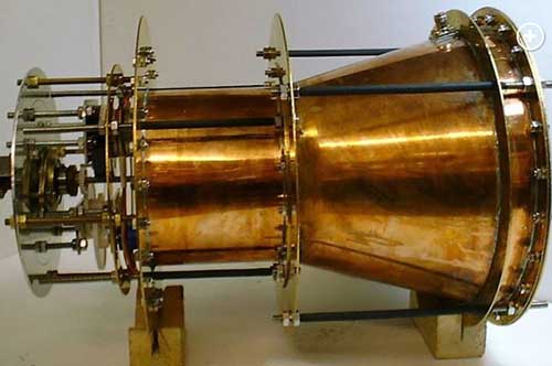 Mesin pendorong roket emdrive