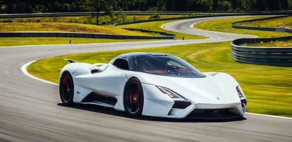 Mobil SSC Tuatara hanya dua setengah detik 200km perjam bingung